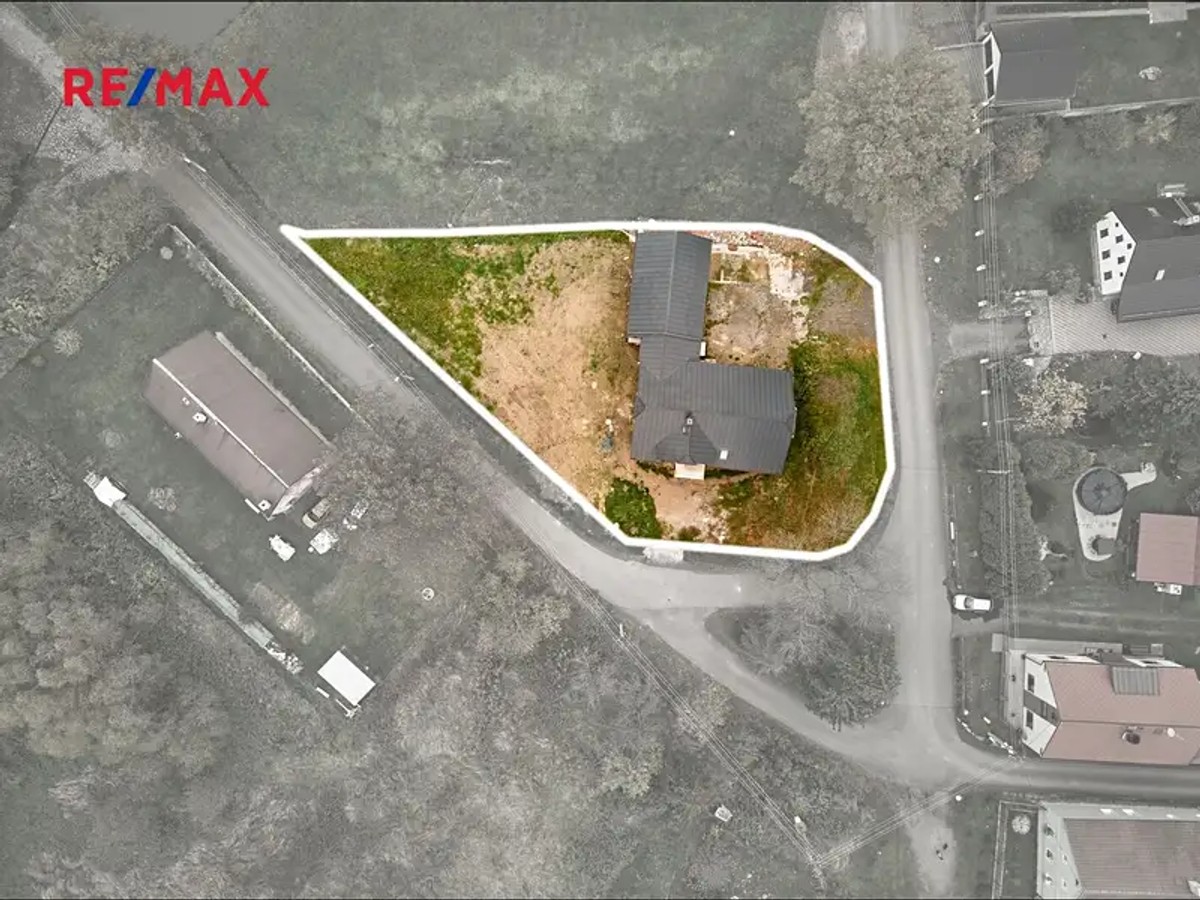 Prodej domu 302 m², pozemek 831 m²