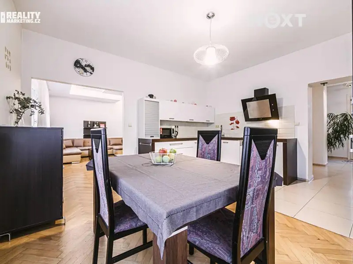 Prodej bytu 4+kk 151 m²