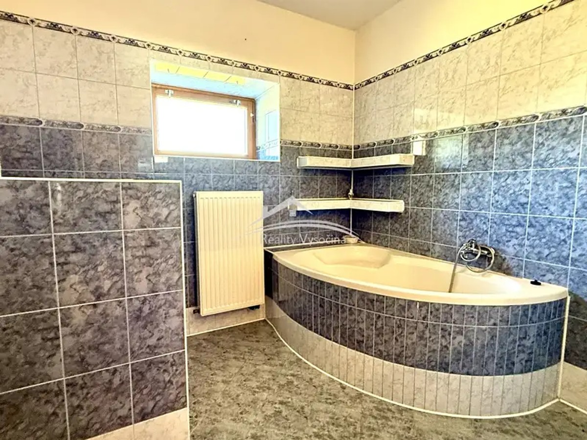 Prodej domu 100 m², pozemek 818 m²