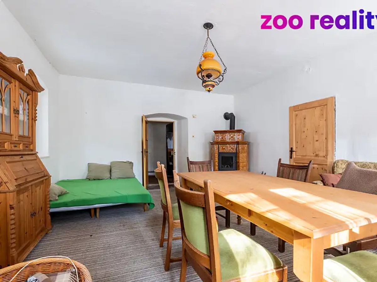 Prodej domu 200 m², pozemek 15554 m²