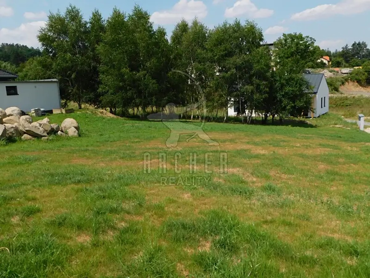 Prodej stavebního pozemku 958 m²