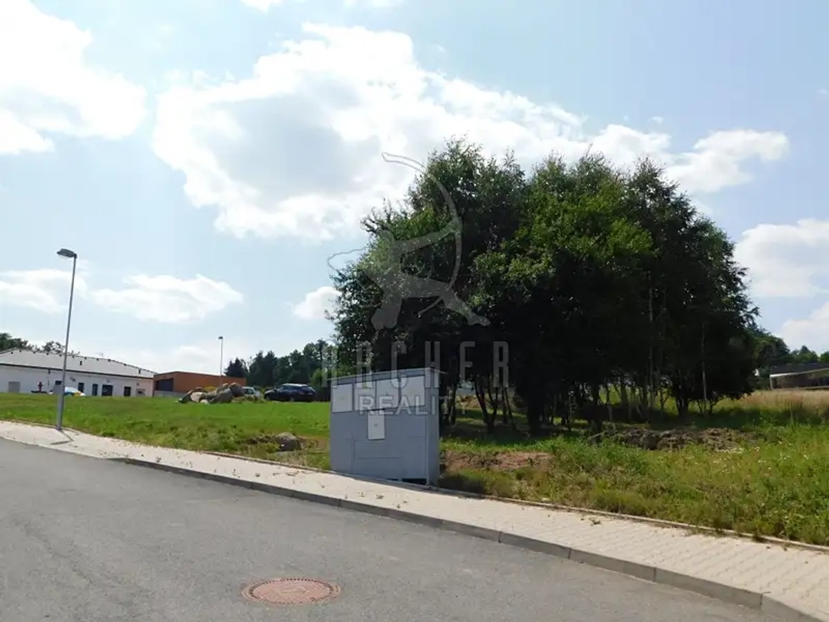 Prodej stavebního pozemku 958 m²