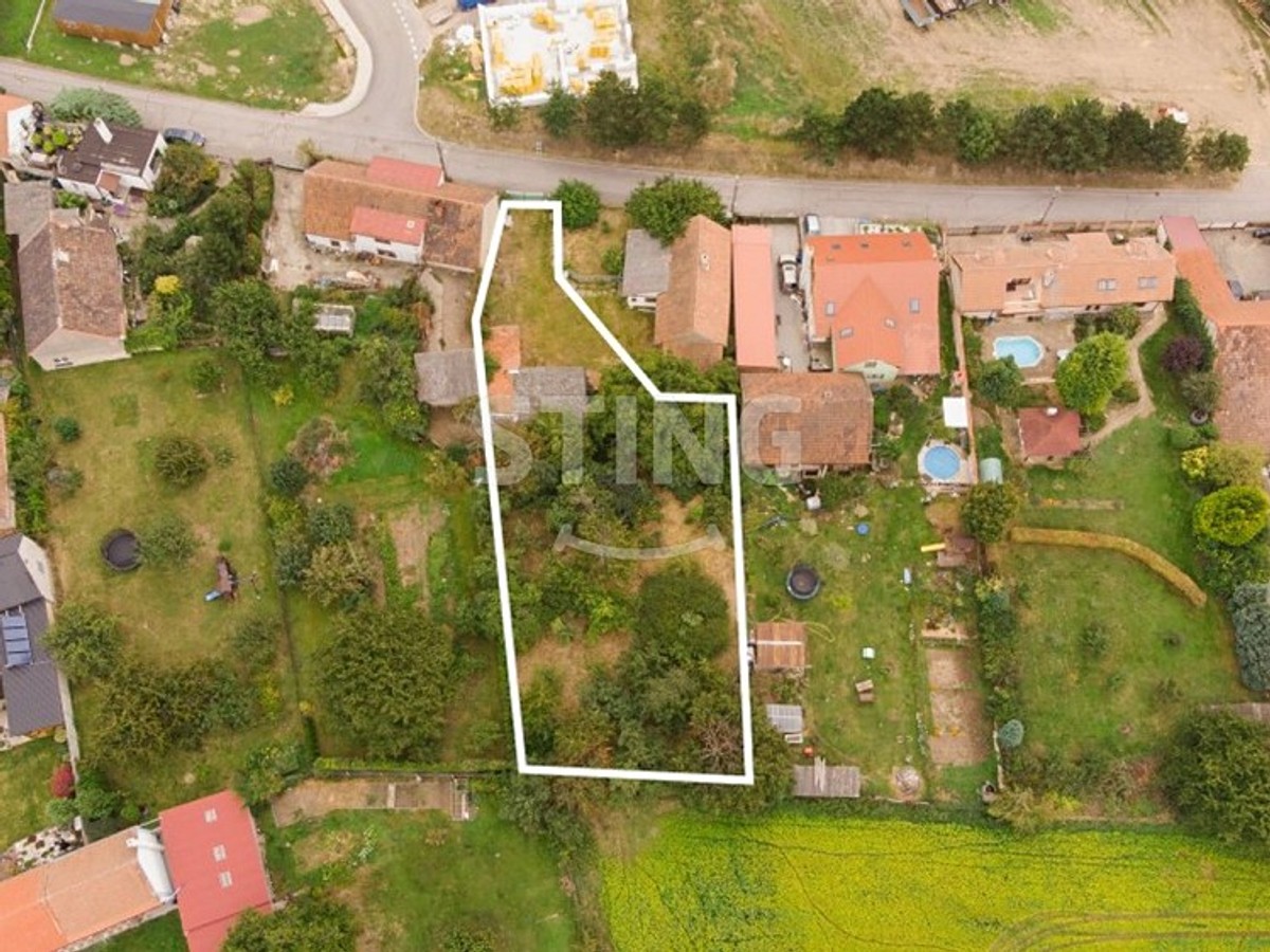 Prodej stavebního pozemku 955 m²