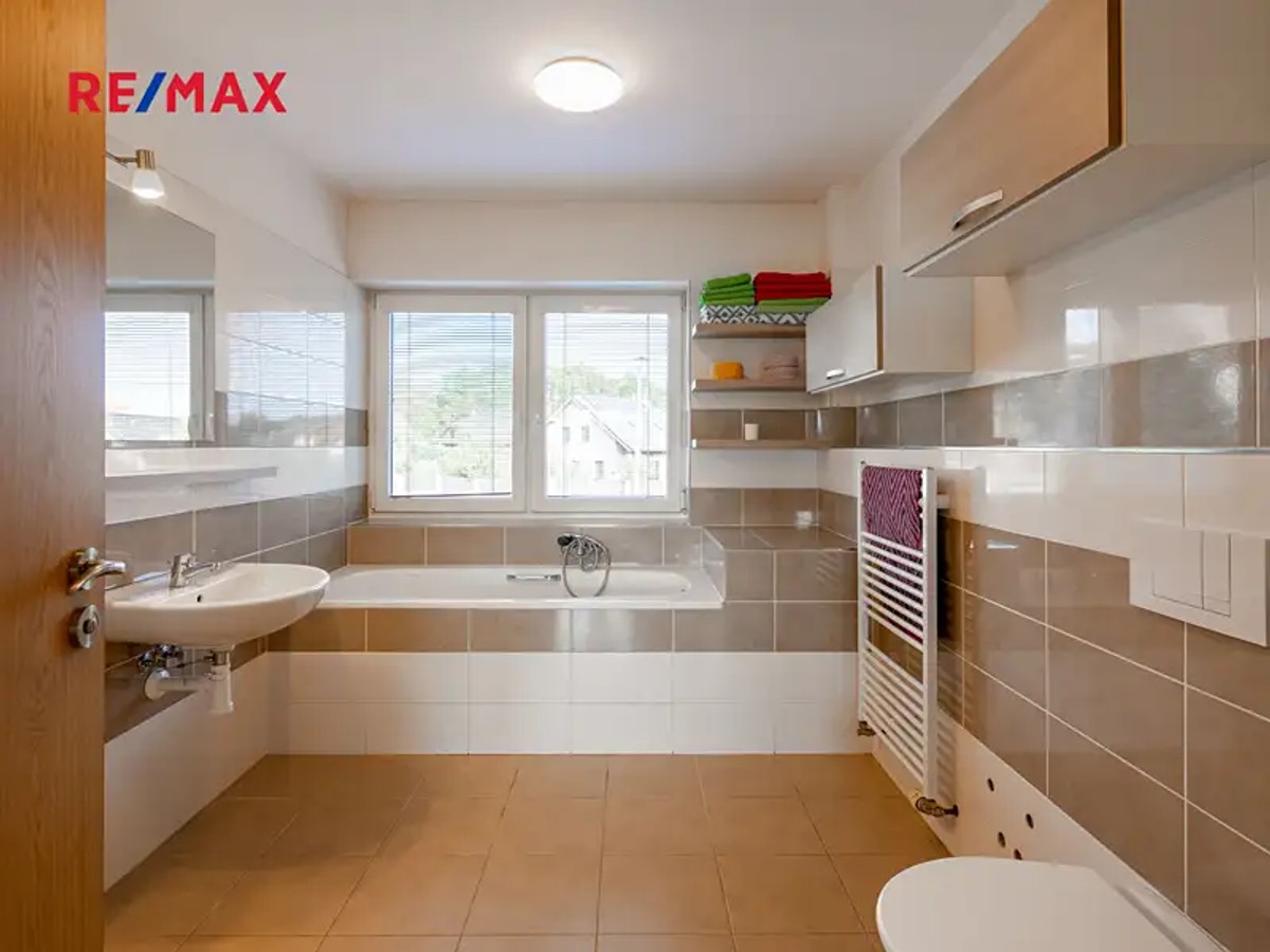Prodej domu 199 m², pozemek 524 m²
