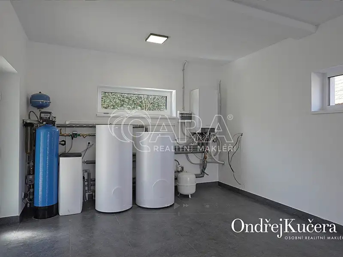 Prodej domu 216 m², pozemek 1000 m²