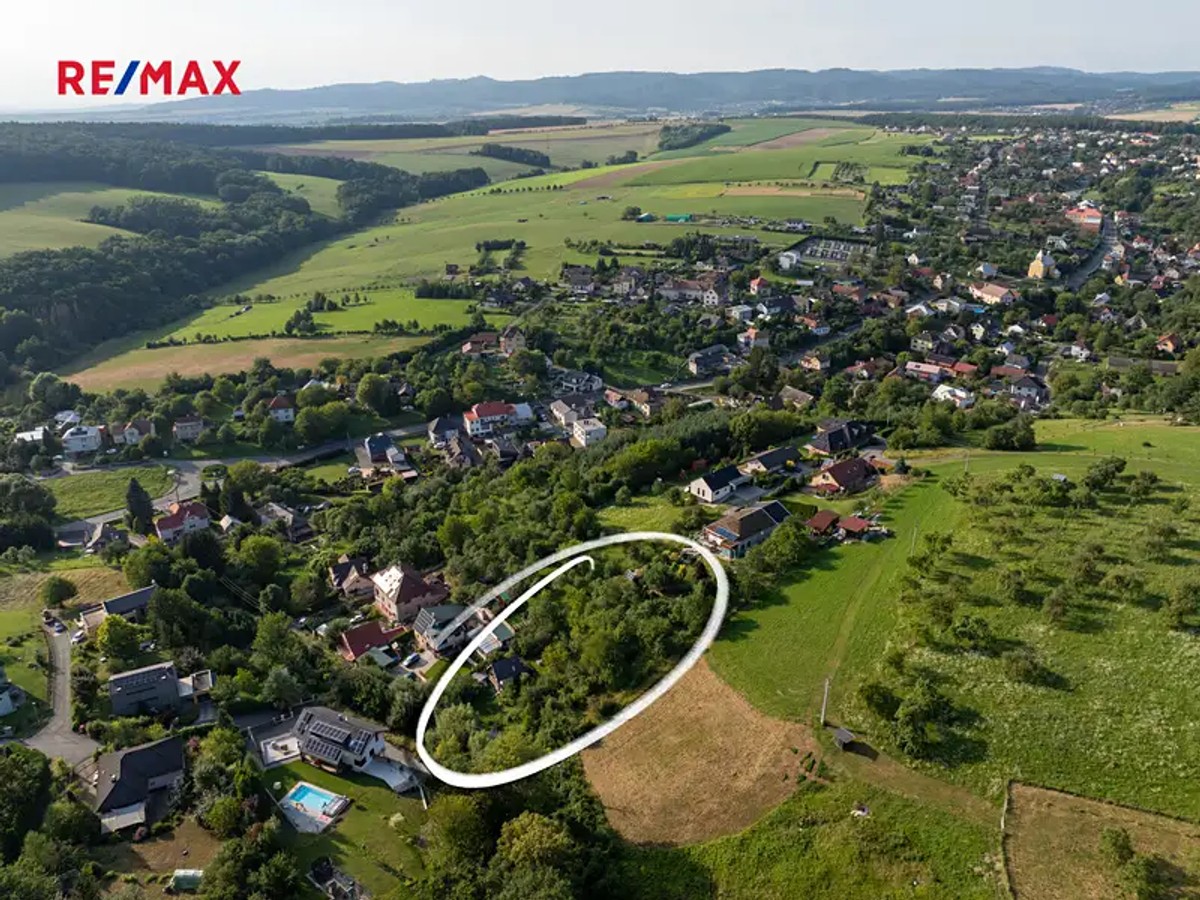 Prodej stavebního pozemku 1540 m²