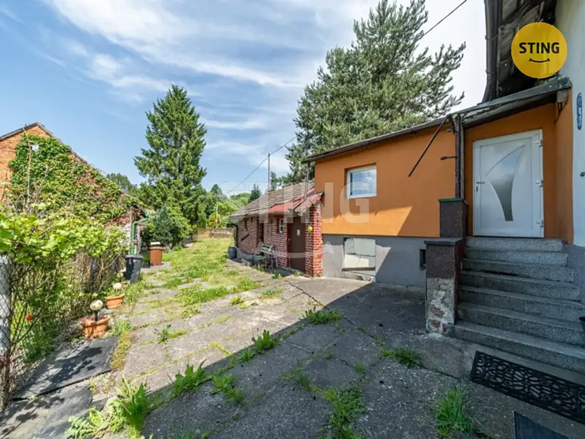 Prodej domu 131 m², pozemek 988 m²