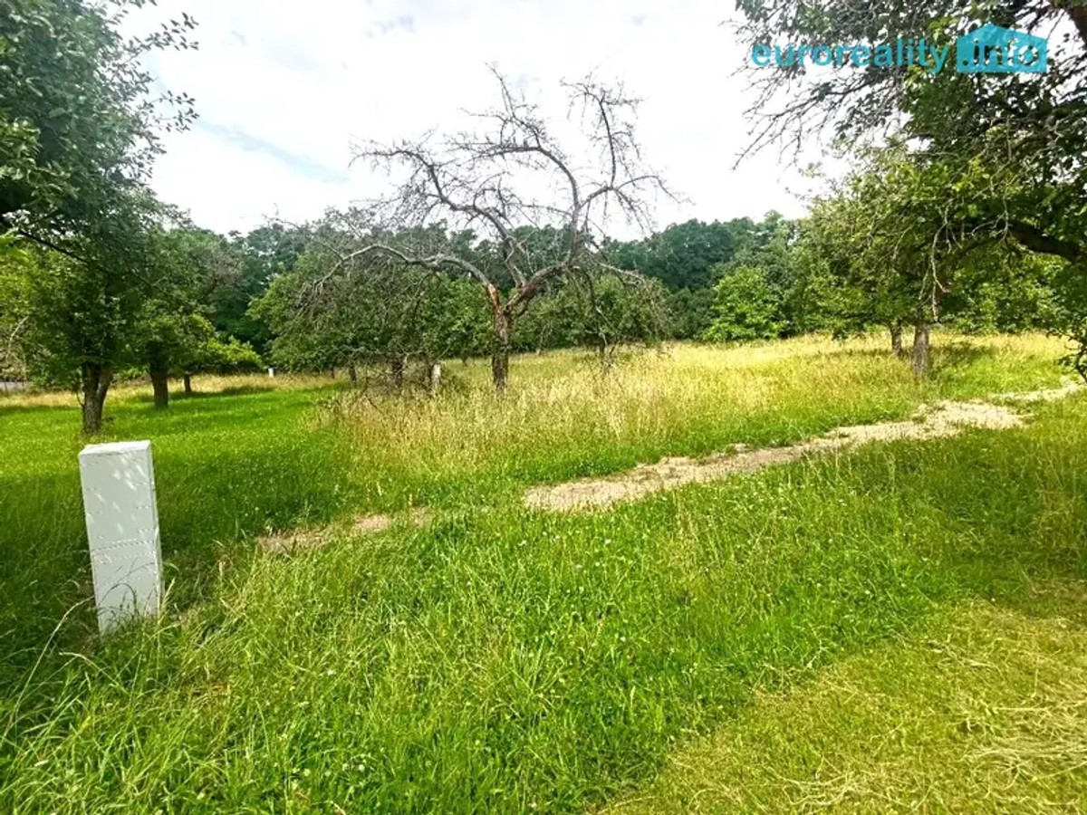 Prodej stavebního pozemku 750 m²