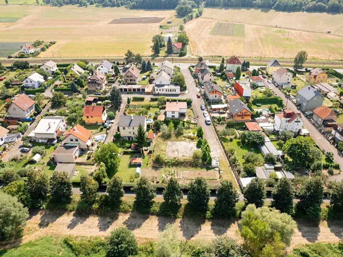 Prodej stavebního pozemku 736 m²