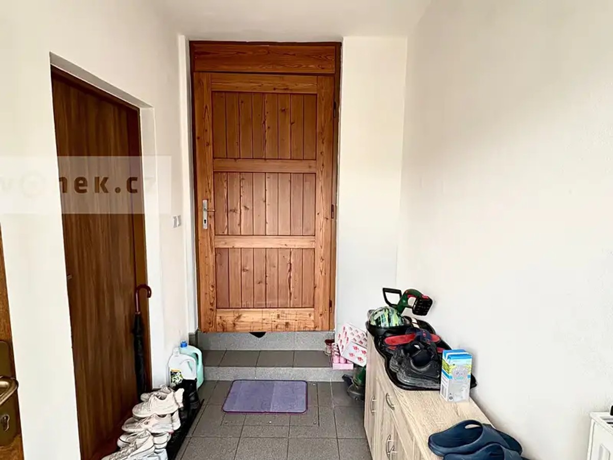 Prodej domu 420 m², pozemek 950 m²