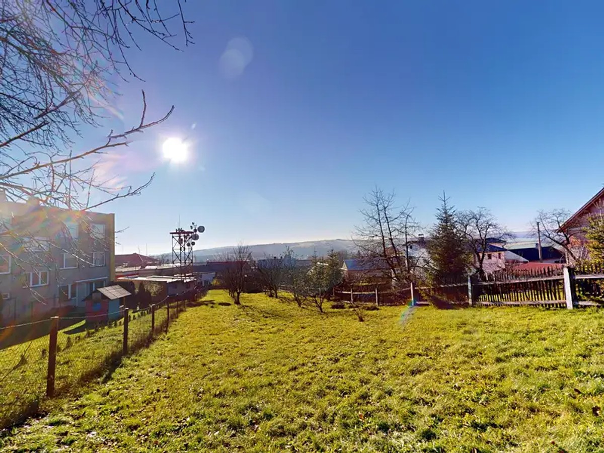 Prodej stavebního pozemku 1229 m²