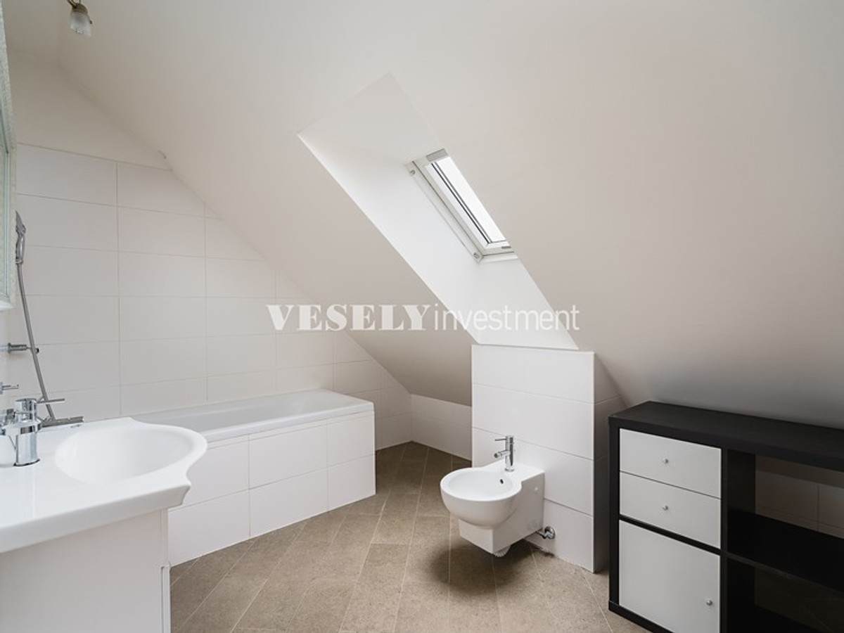 Prodej bytu 4+kk 82 m²