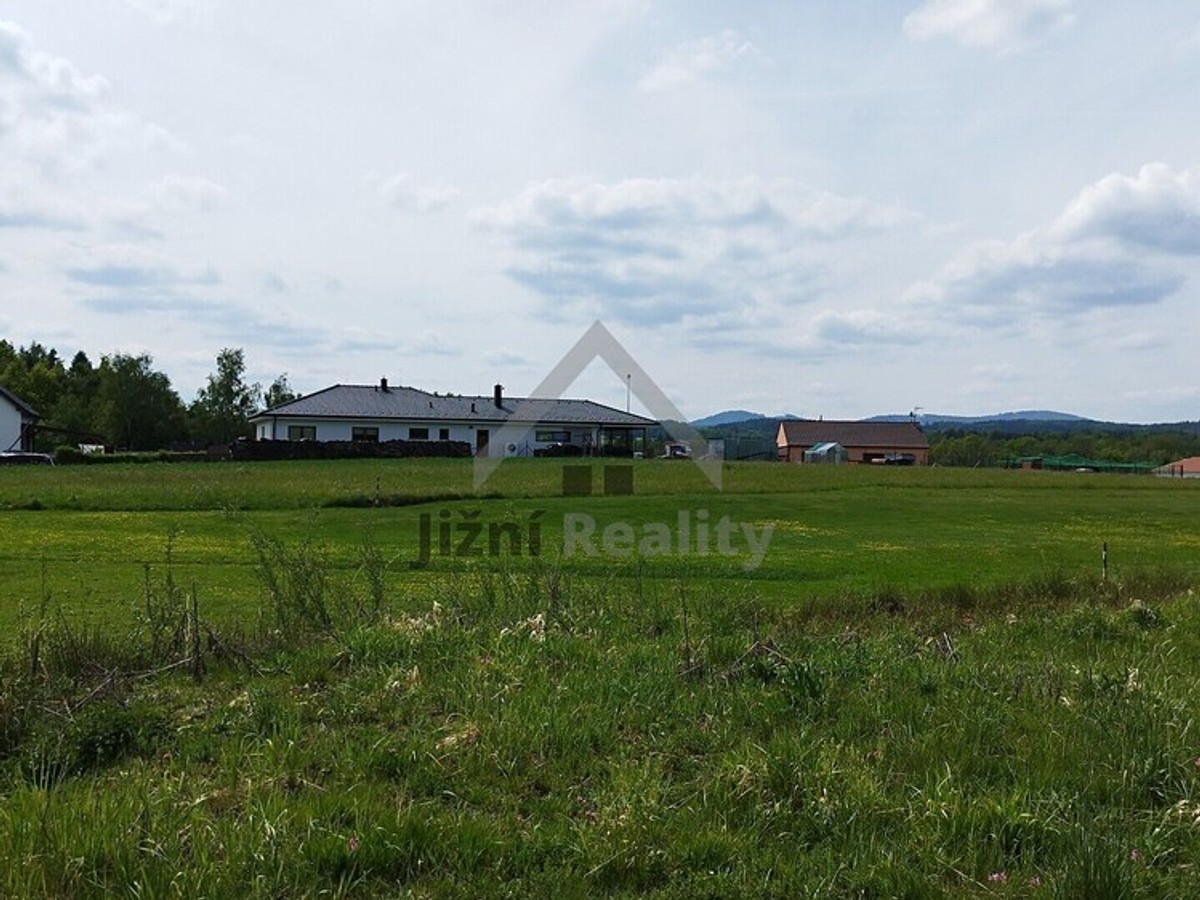 Prodej stavebního pozemku 1155 m²
