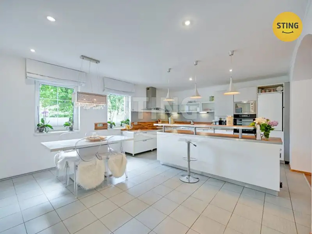 Prodej domu 204 m², pozemek 740 m²