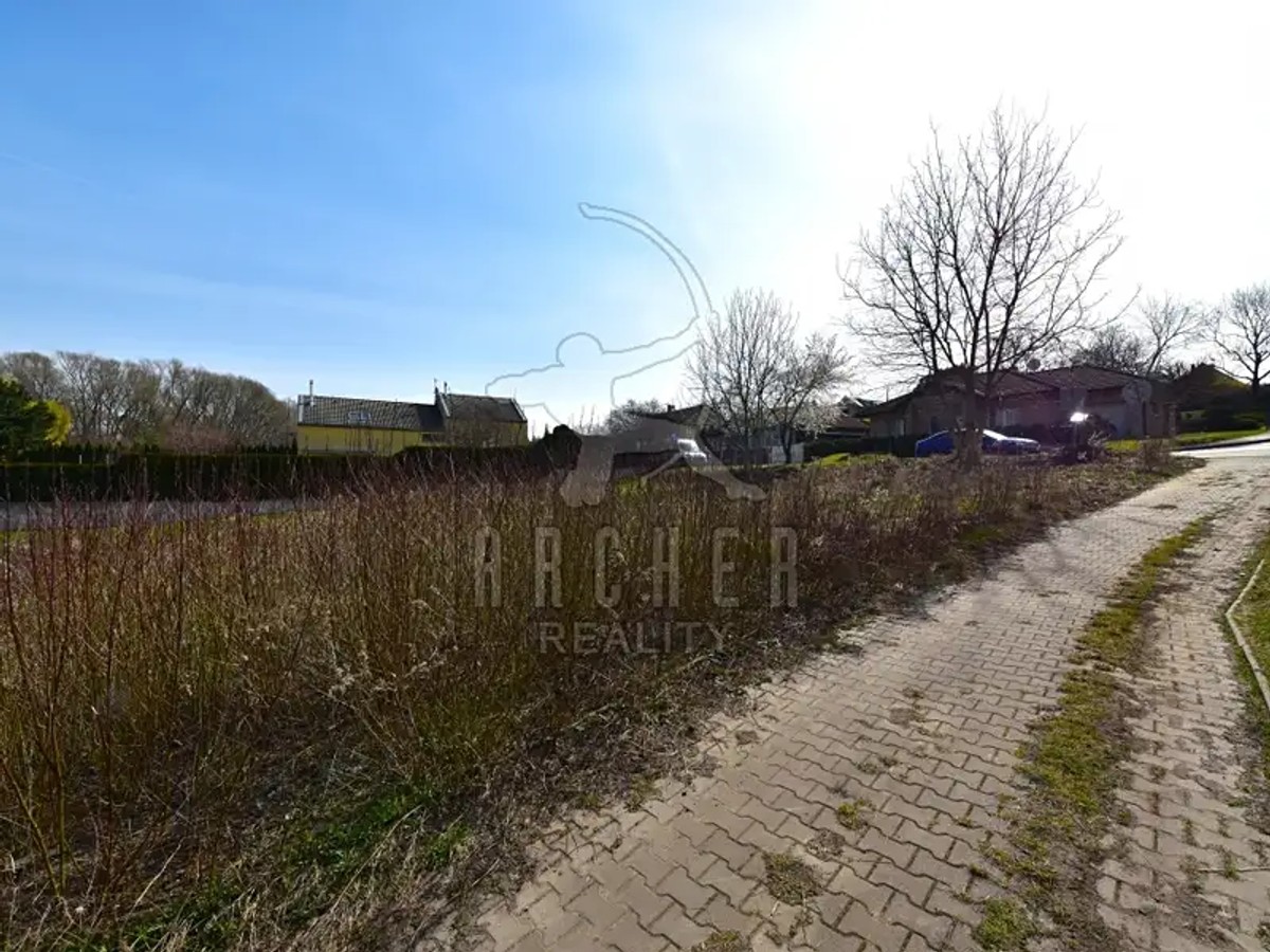 Prodej stavebního pozemku 628 m²