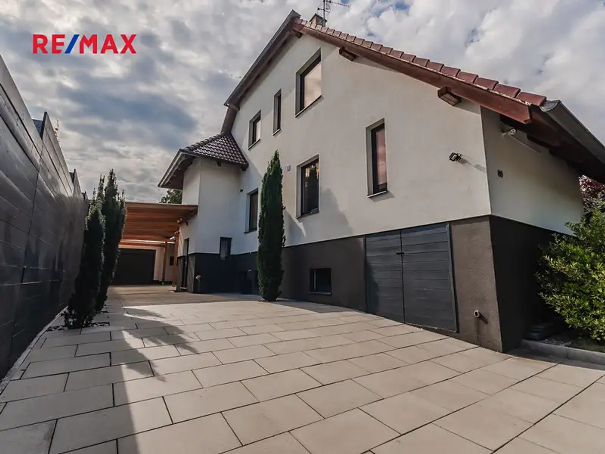 Prodej domu 285 m², pozemek 657 m²