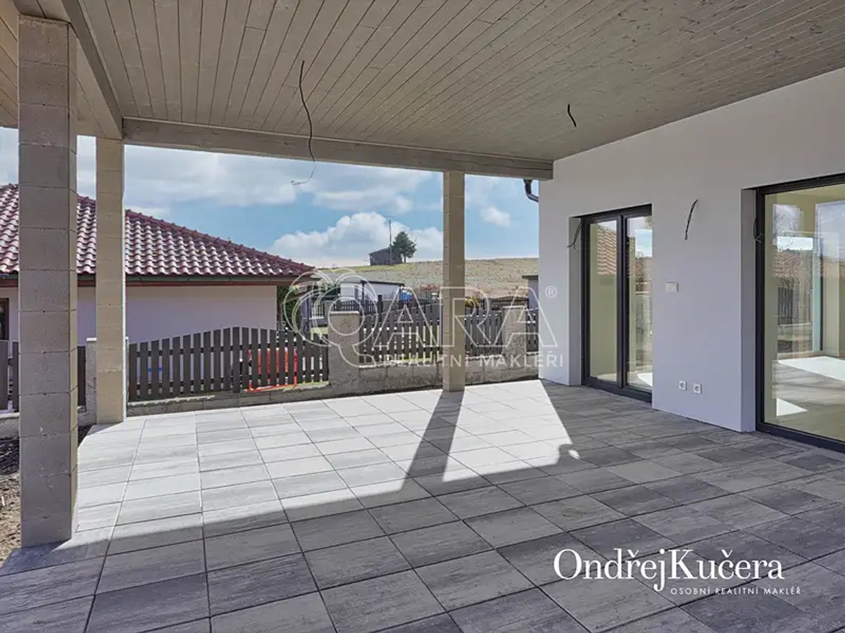 Prodej domu 200 m², pozemek 1000 m²