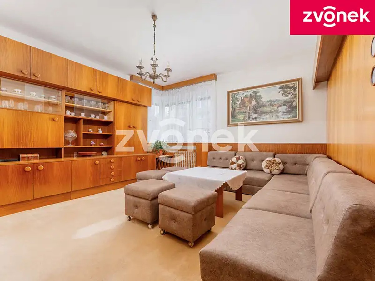 Prodej vily 250 m², pozemek 785 m²