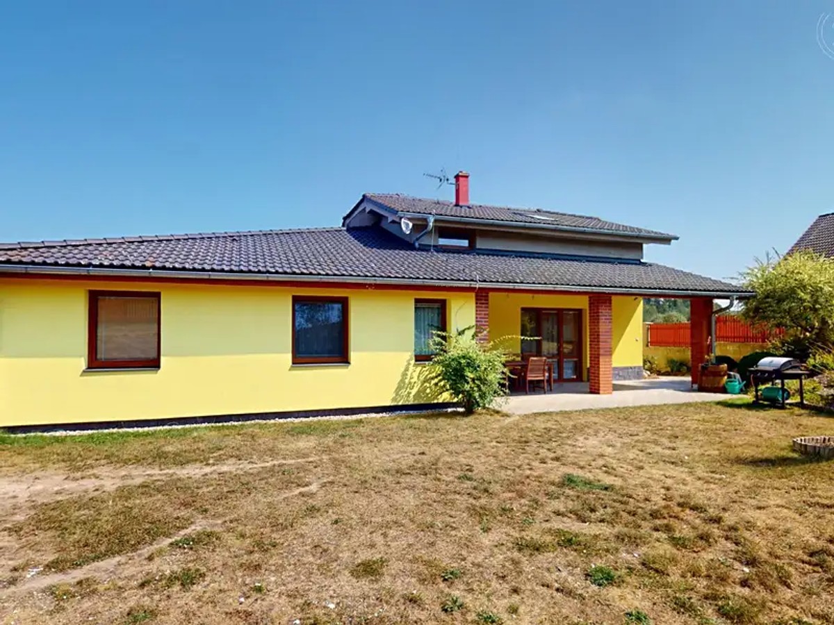 Prodej domu 131 m², pozemek 869 m²