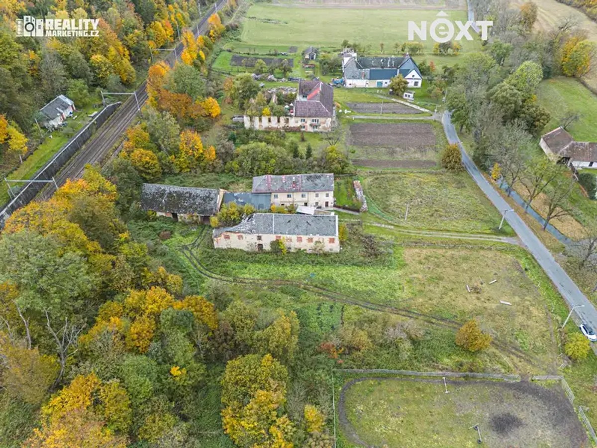 Prodej stavebního pozemku 5040 m²