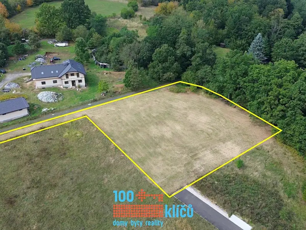Prodej stavebního pozemku 3200 m²