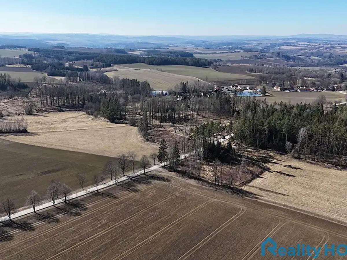 Prodej stavebního pozemku 542 m²