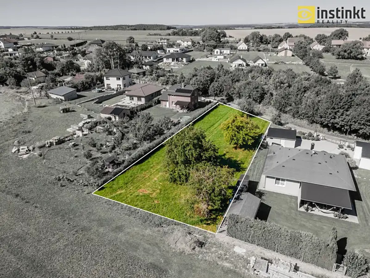 Prodej stavebního pozemku 1188 m²