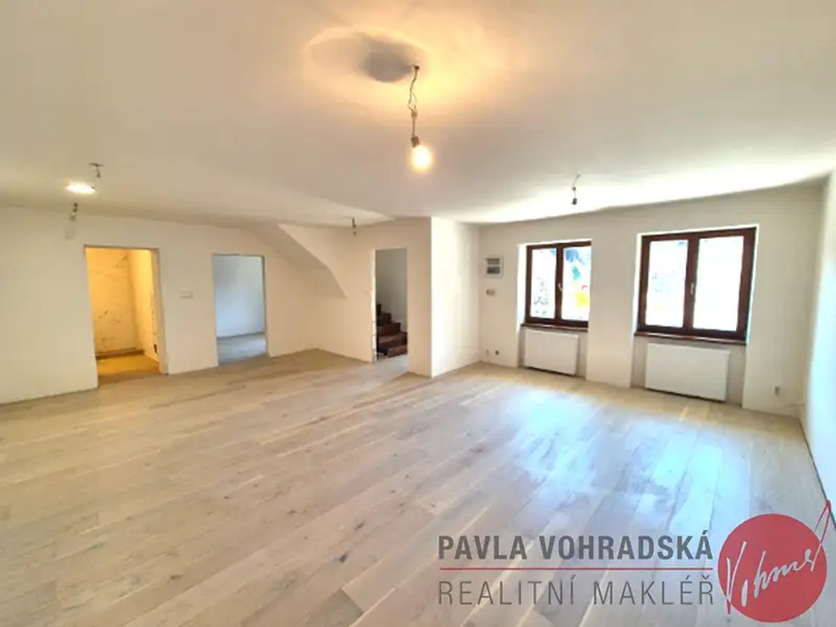 Prodej bytu 4+kk 108 m²