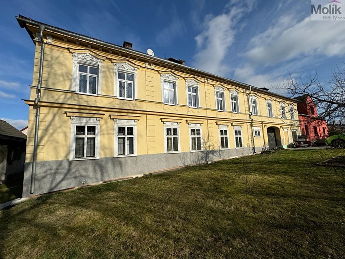 Prodej domu 252 m², pozemek 540 m²