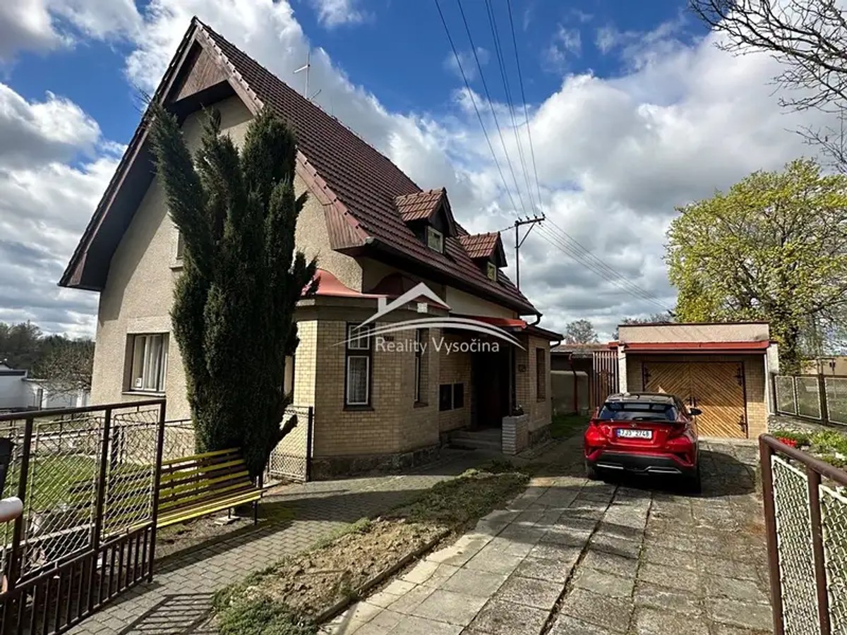 Prodej chalupy 140 m², pozemek 852 m²