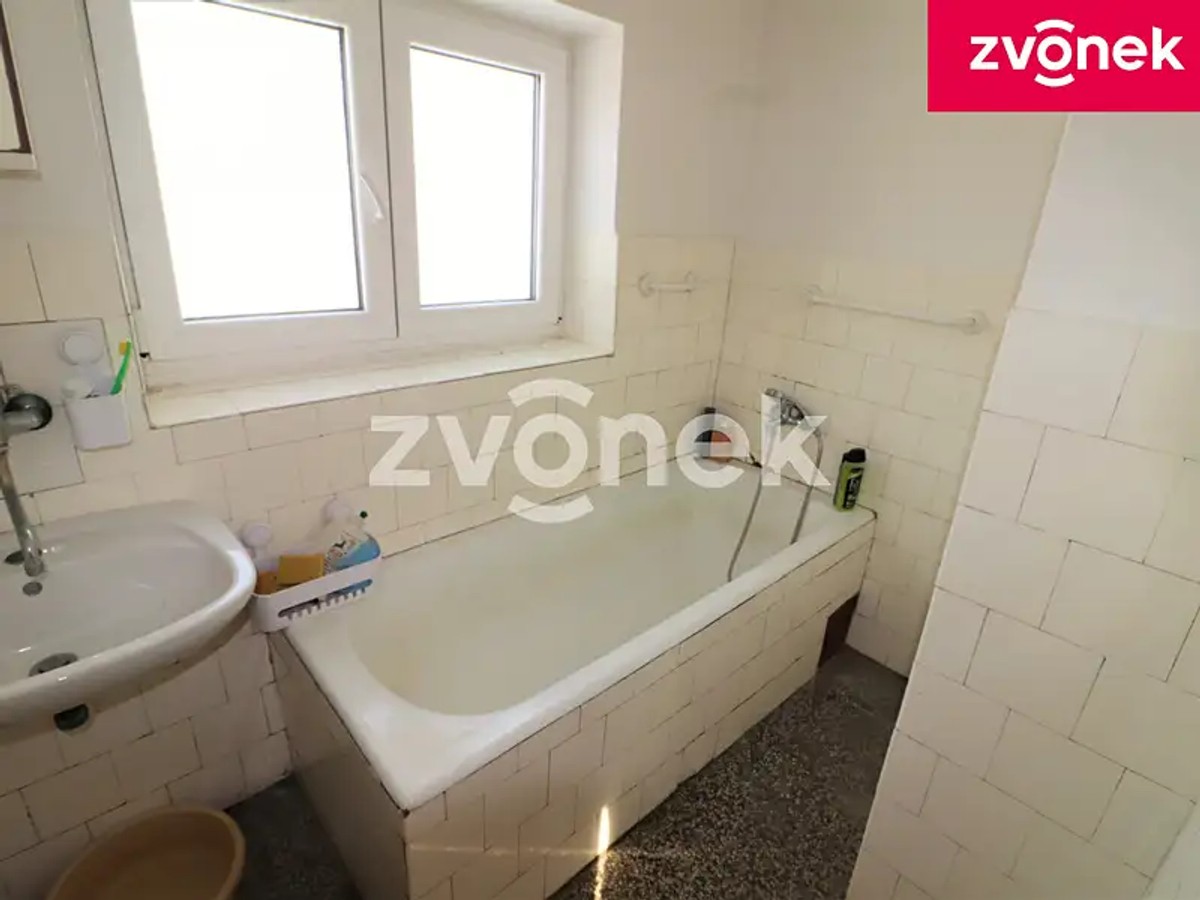 Prodej domu 100 m², pozemek 334 m²