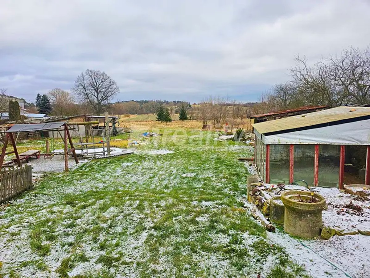 Prodej zemědělské usedlosti 320 m², pozemek 2468 m²