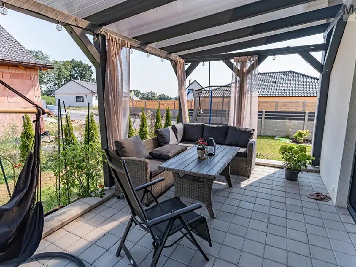 Prodej domu 220 m², pozemek 860 m²