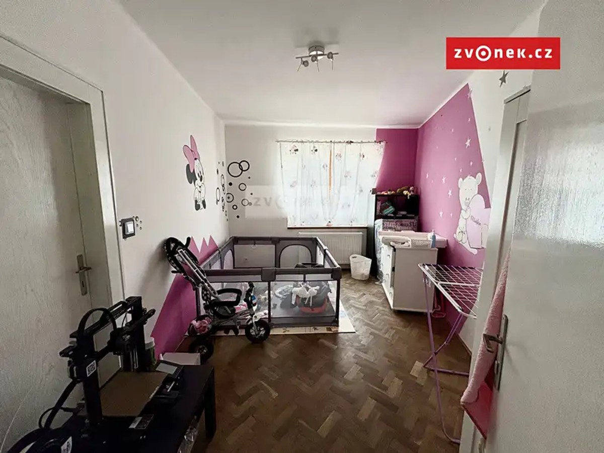 Prodej domu 420 m², pozemek 950 m²
