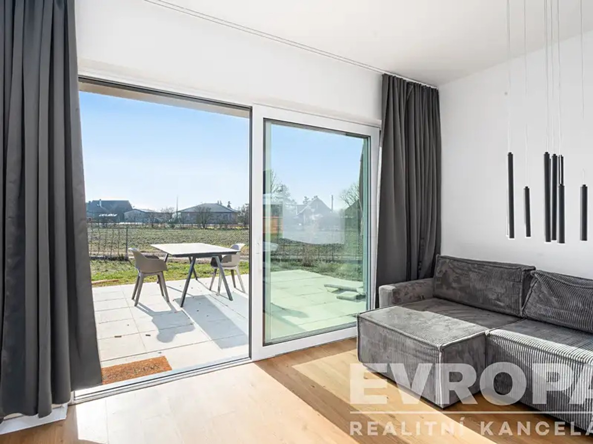 Prodej domu 100 m², pozemek 990 m²