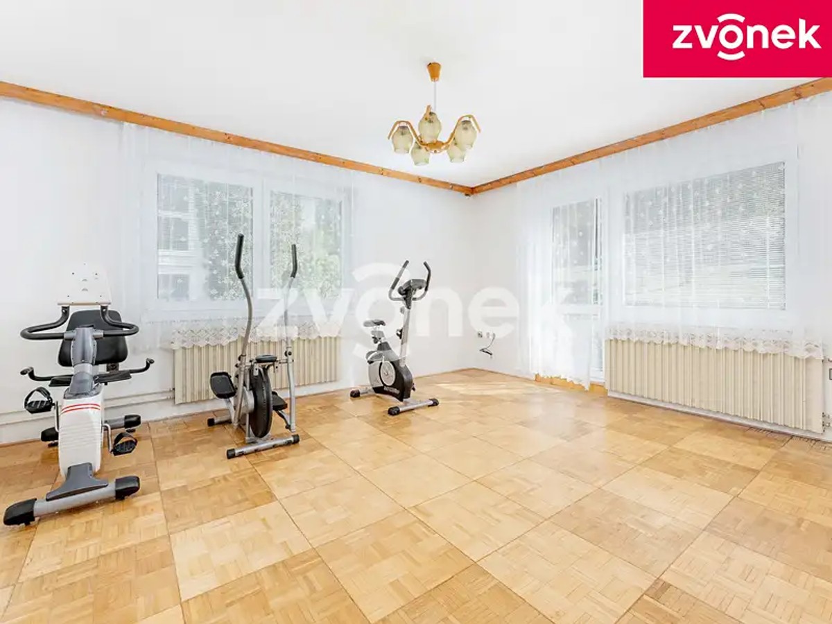 Prodej domu 234 m², pozemek 800 m²