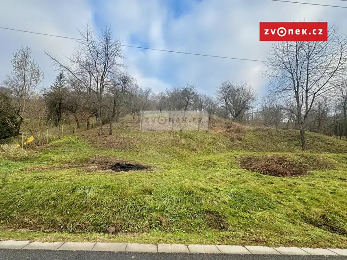 Prodej stavebního pozemku 1500 m²