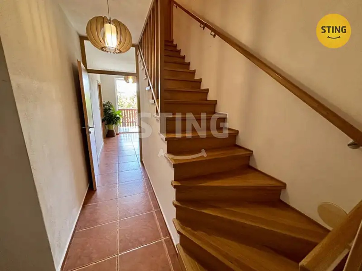 Prodej domu 334 m², pozemek 2308 m²