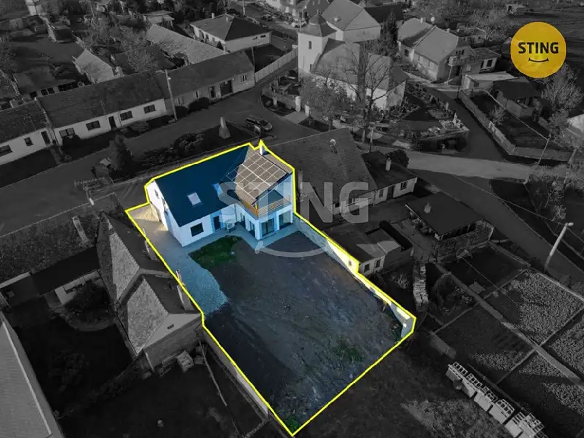 Prodej vily 201 m², pozemek 532 m²
