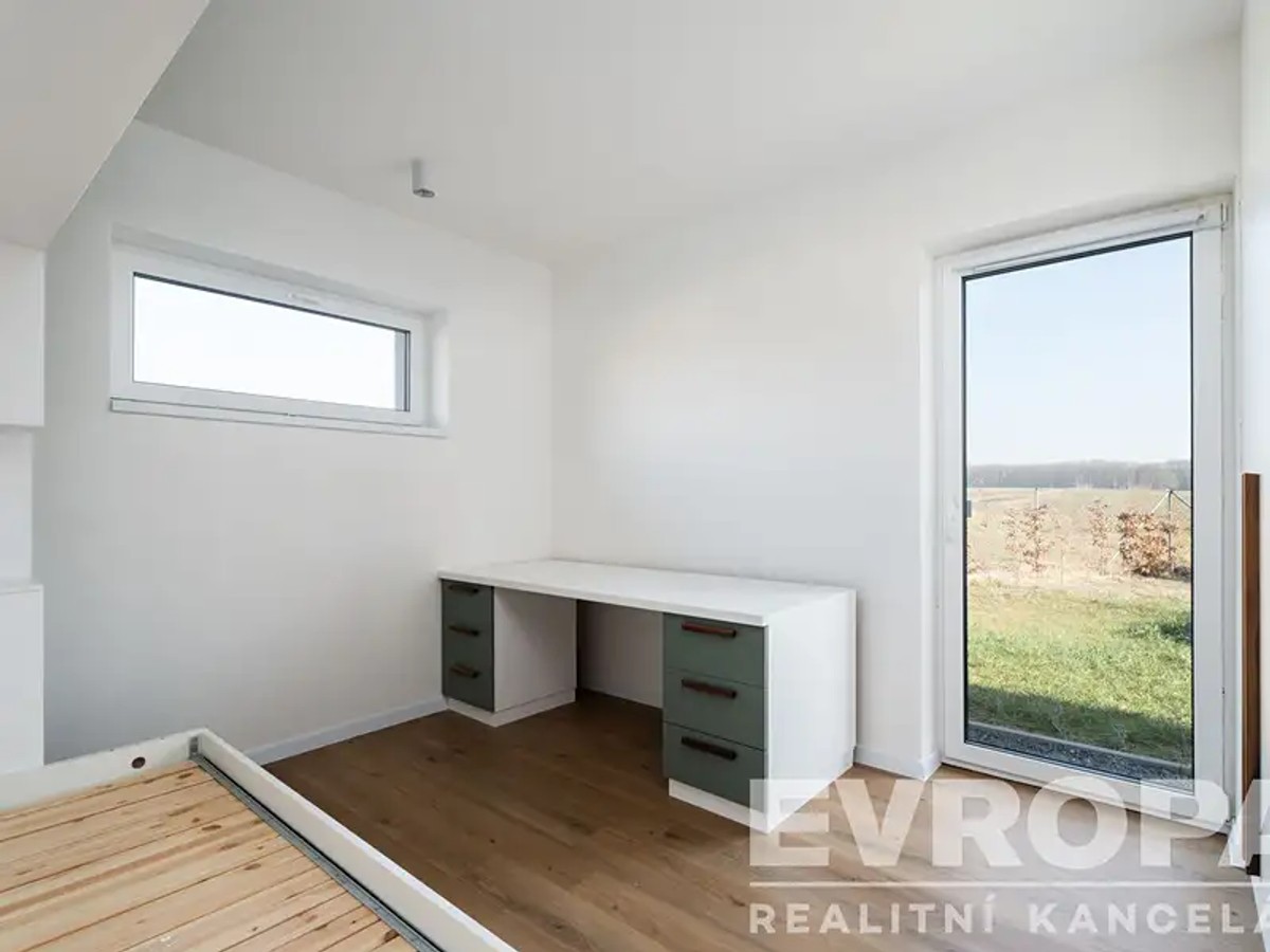 Prodej domu 100 m², pozemek 990 m²