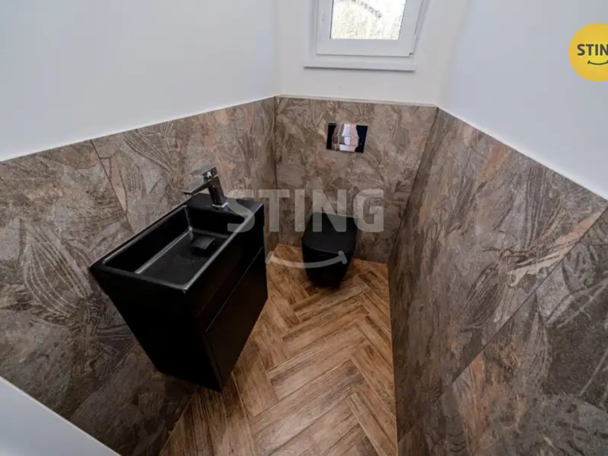 Prodej domu 207 m², pozemek 1377 m²