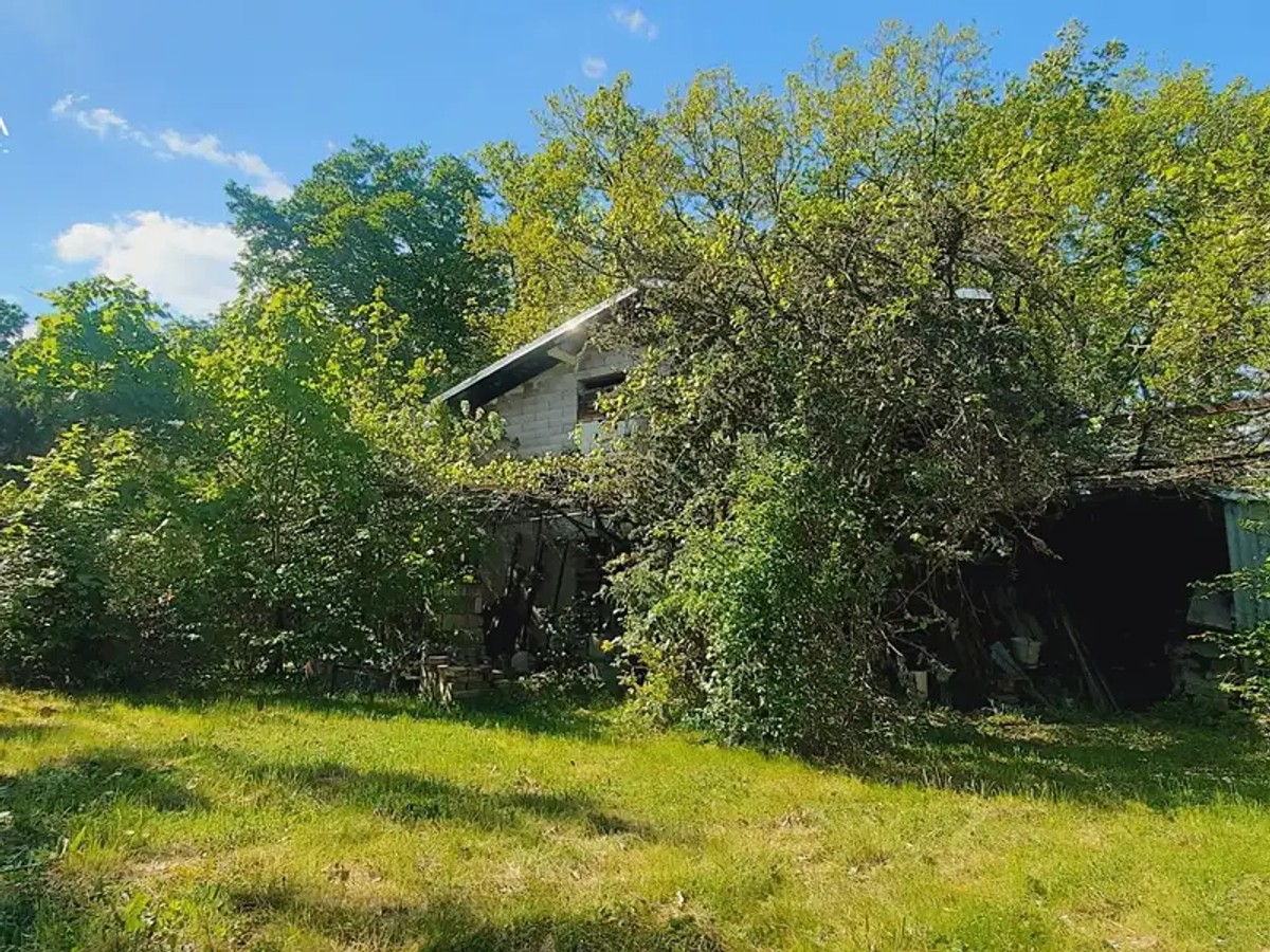 Prodej chaty 25 m², pozemek 833 m²
