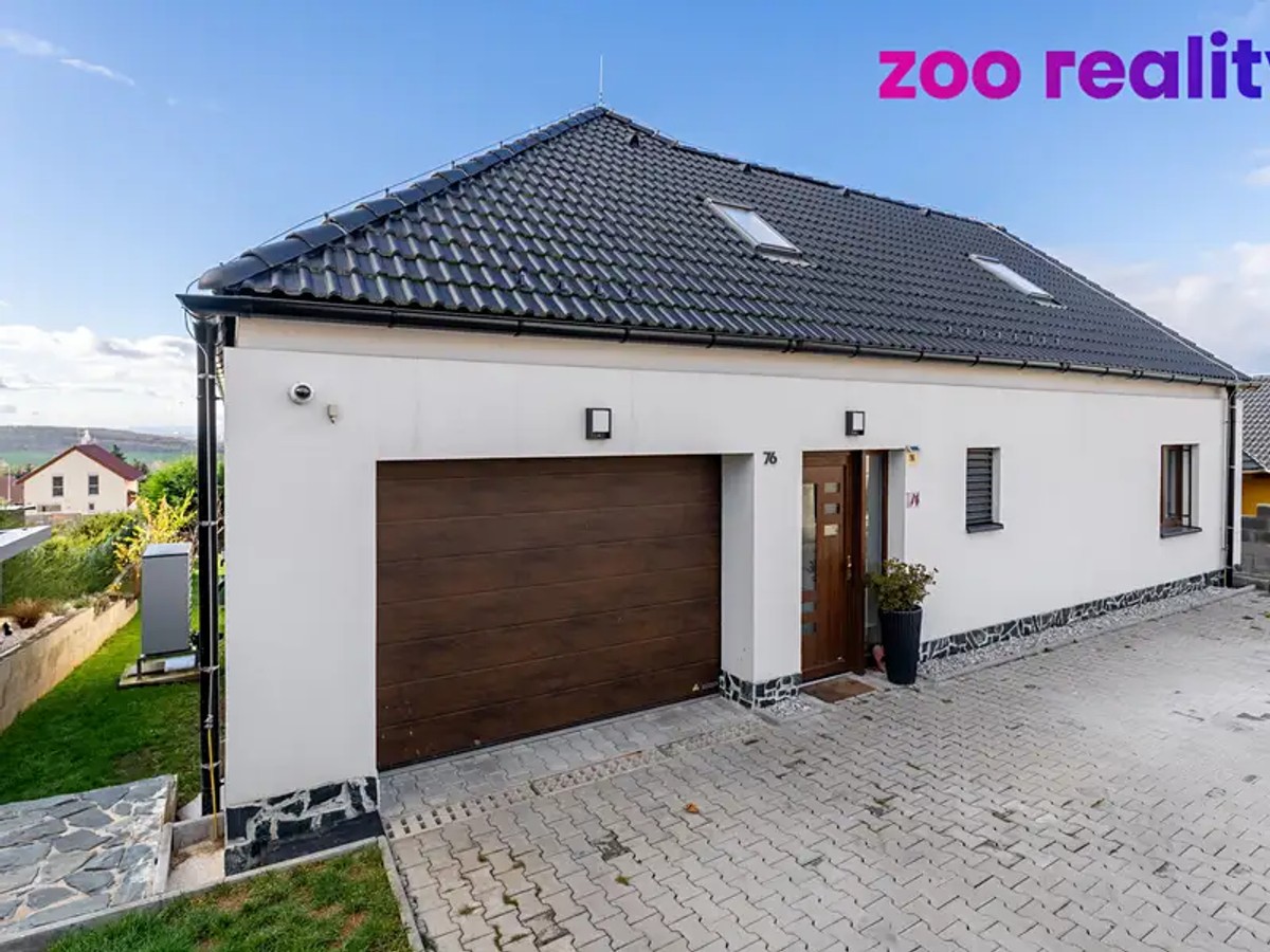 Prodej domu 353 m², pozemek 772 m²