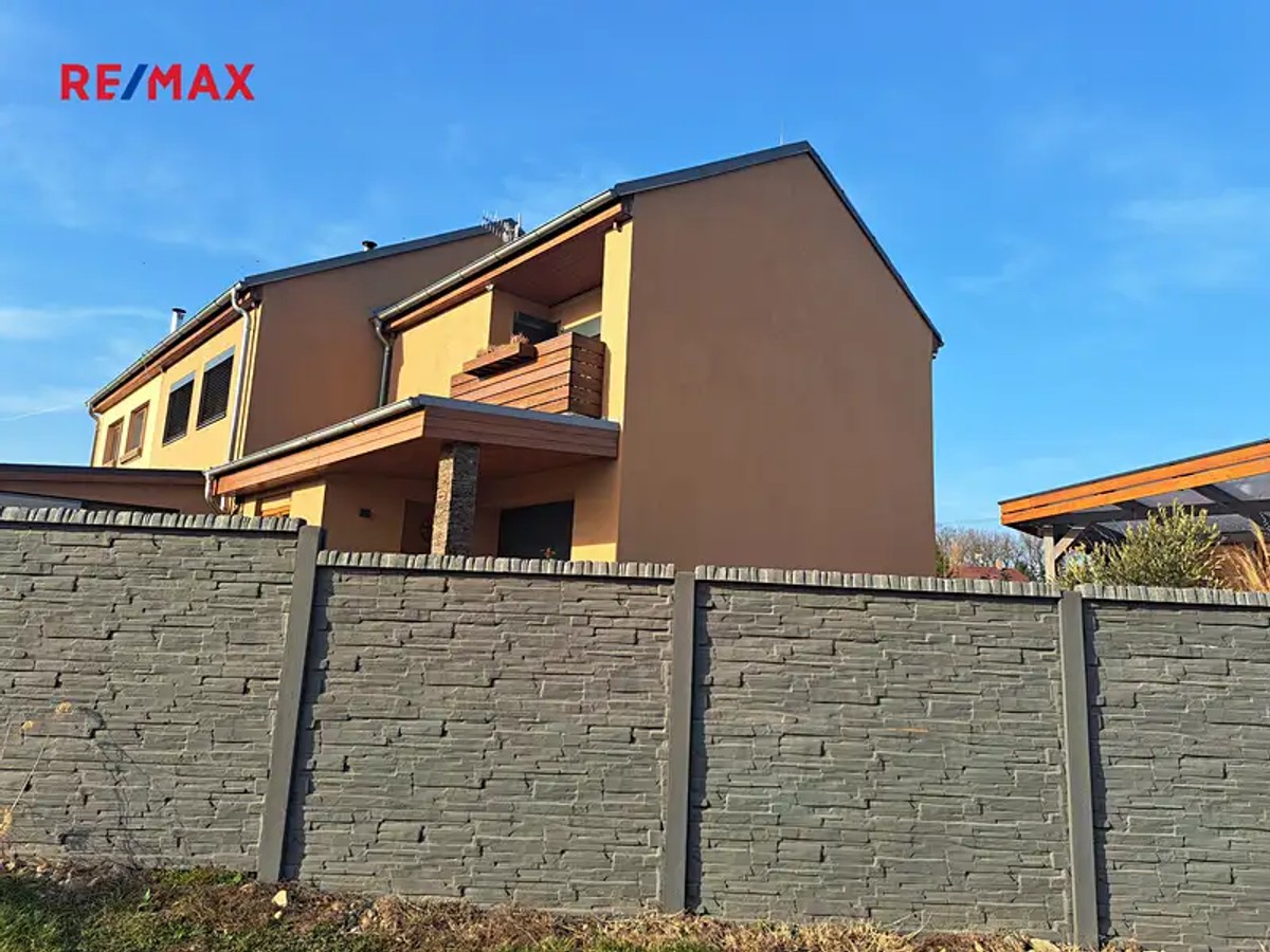 Prodej domu 199 m², pozemek 524 m²
