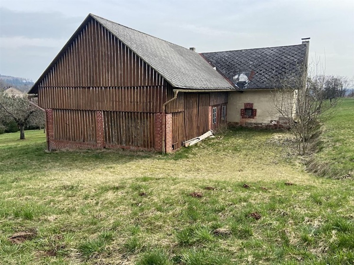 Prodej domu 351 m², pozemek 351 m²