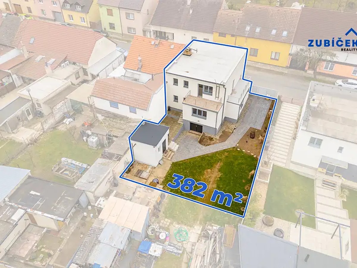 Prodej domu 350 m², pozemek 400 m²
