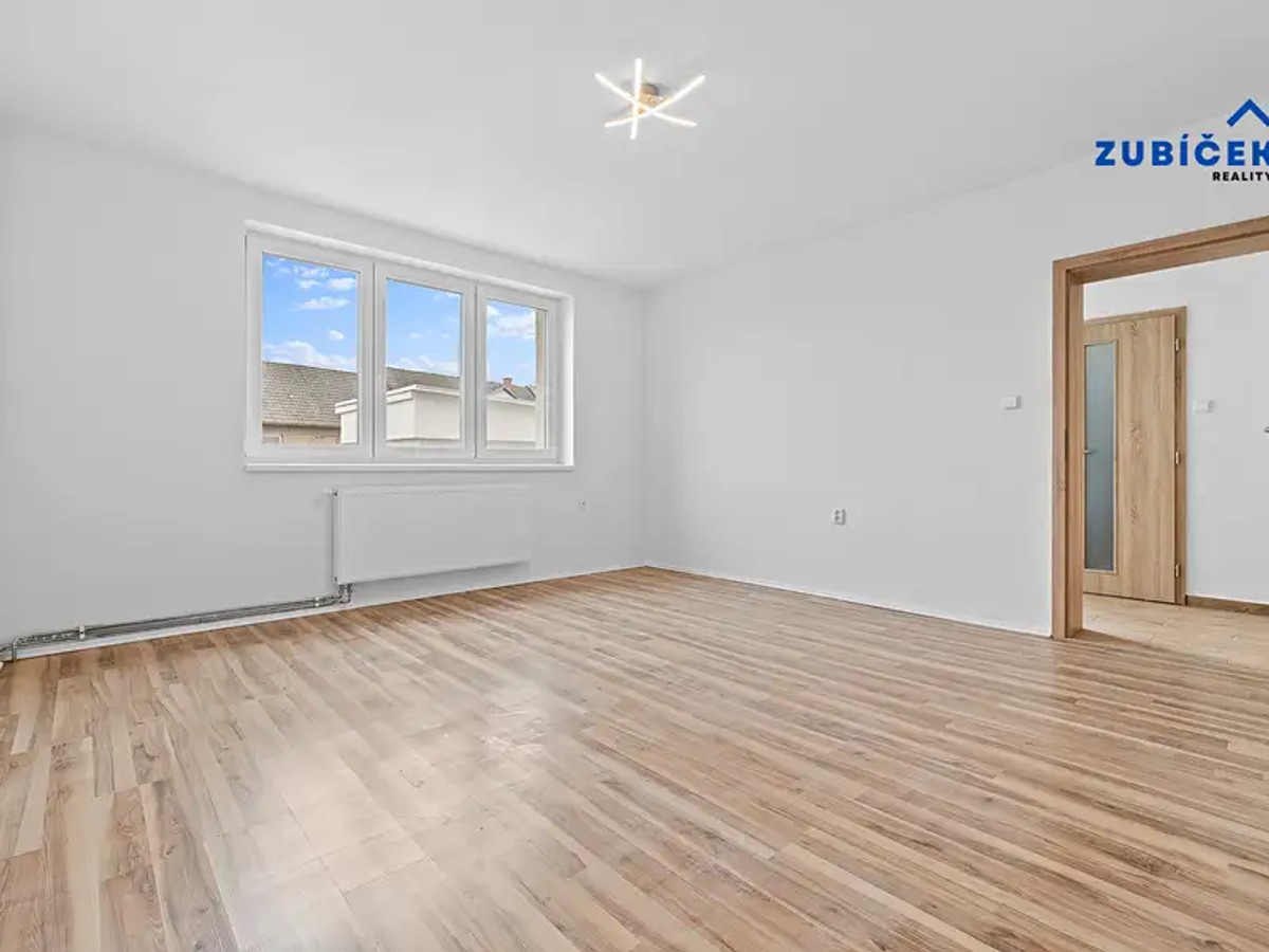Prodej domu 350 m², pozemek 400 m²