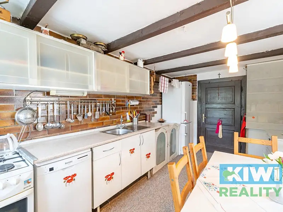 Prodej domu 100 m², pozemek 281 m²