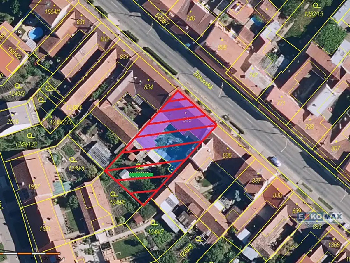 Prodej domu 300 m², pozemek 688 m²
