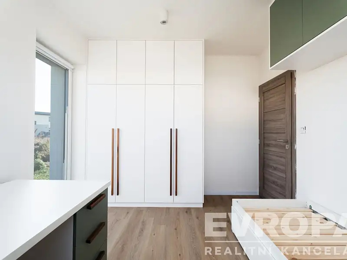Prodej domu 100 m², pozemek 990 m²